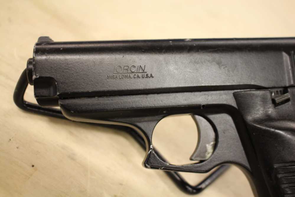 Lorcin L380, 380 ACP, Item P-231-img-3