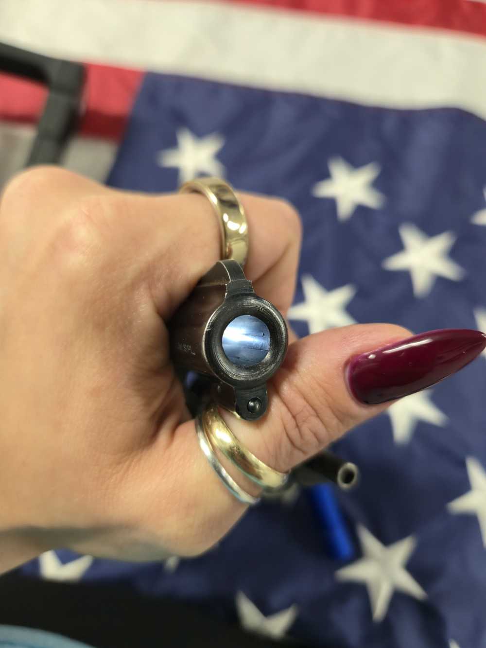 Smith and Wesson 10-5-img-3
