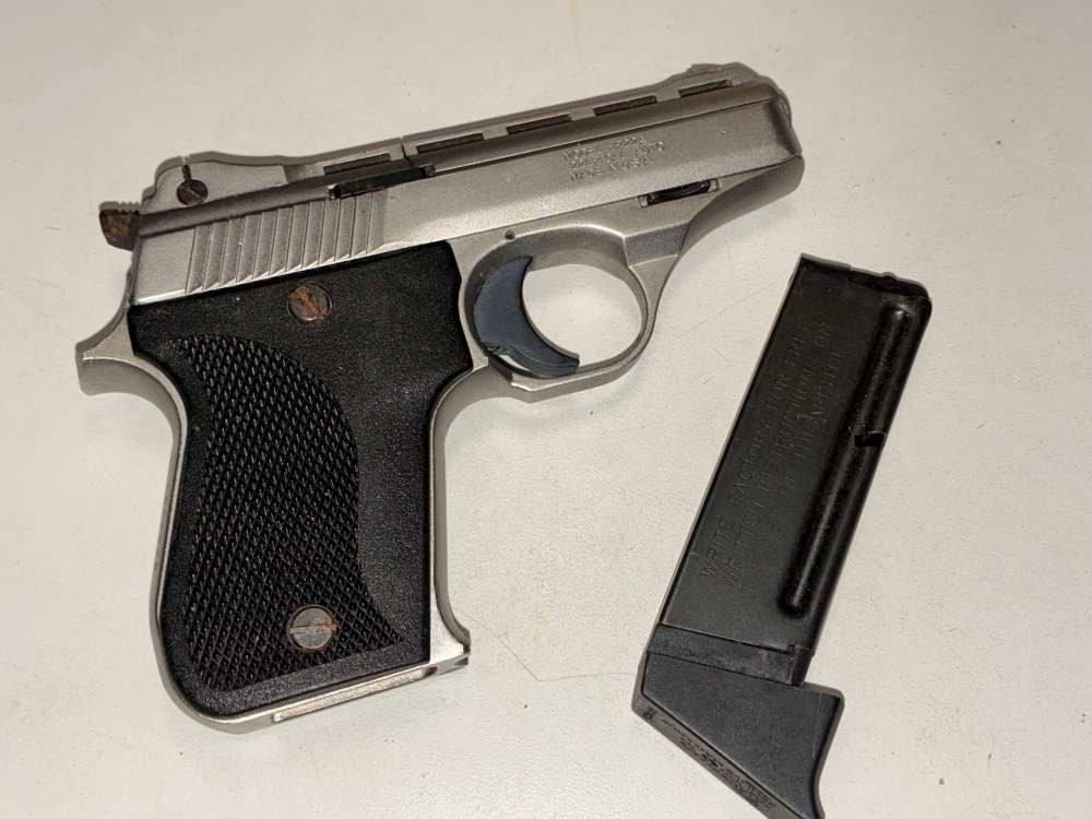 Phoenix Arms .22LR Semi-Auto Pistol-img-4