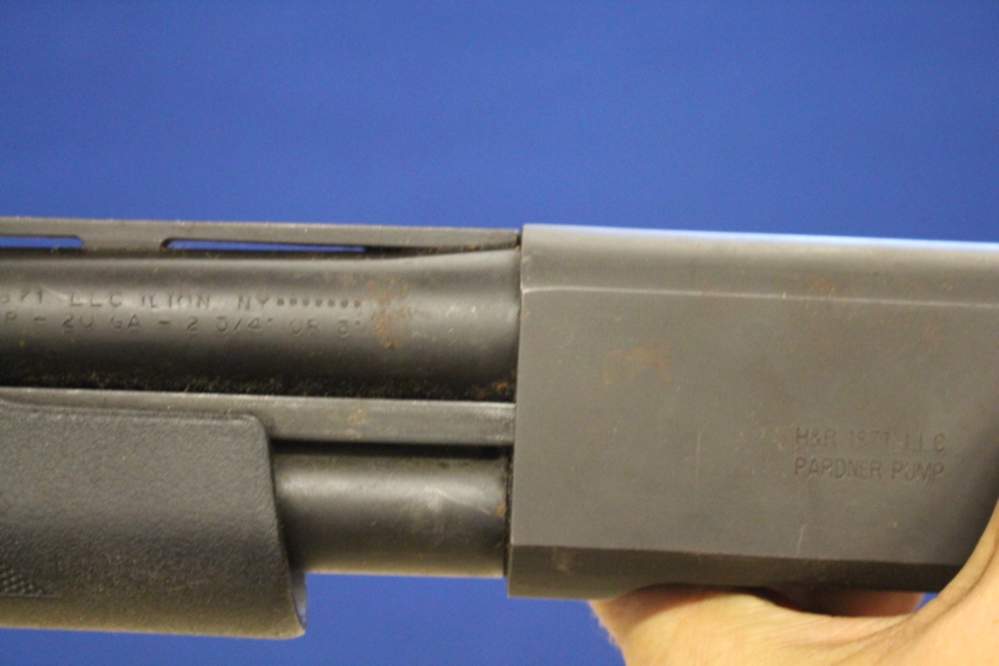 H&R Pardner Pump 20 GA Item S-244-img-19