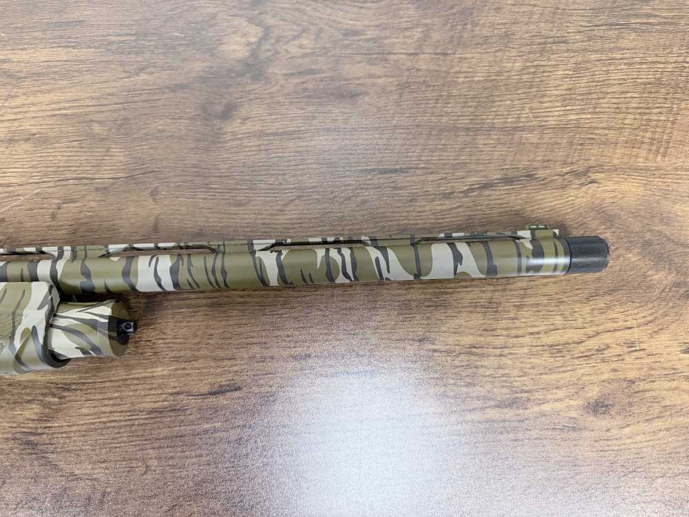 Weatherby Element – 12 Gauge – Like New – Never Fired – Bottomland Camo-img-4