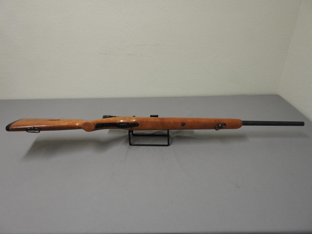 Mossberg New Haven 251C .22LR Rifle with Weaver V22-A Scope-img-11