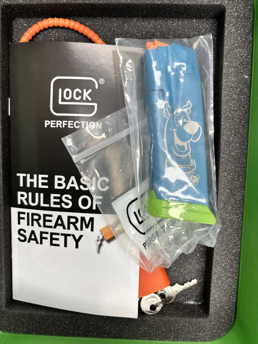 DAKOTA BANDIT GLOCK 43X “SCOOBY-DOO” 9MM. NO RESERVE -img-2