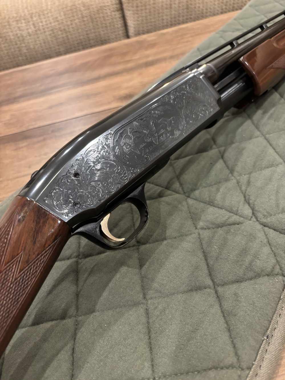 Browning BPS Medallion Rare English Stock 12ga engraved-img-32