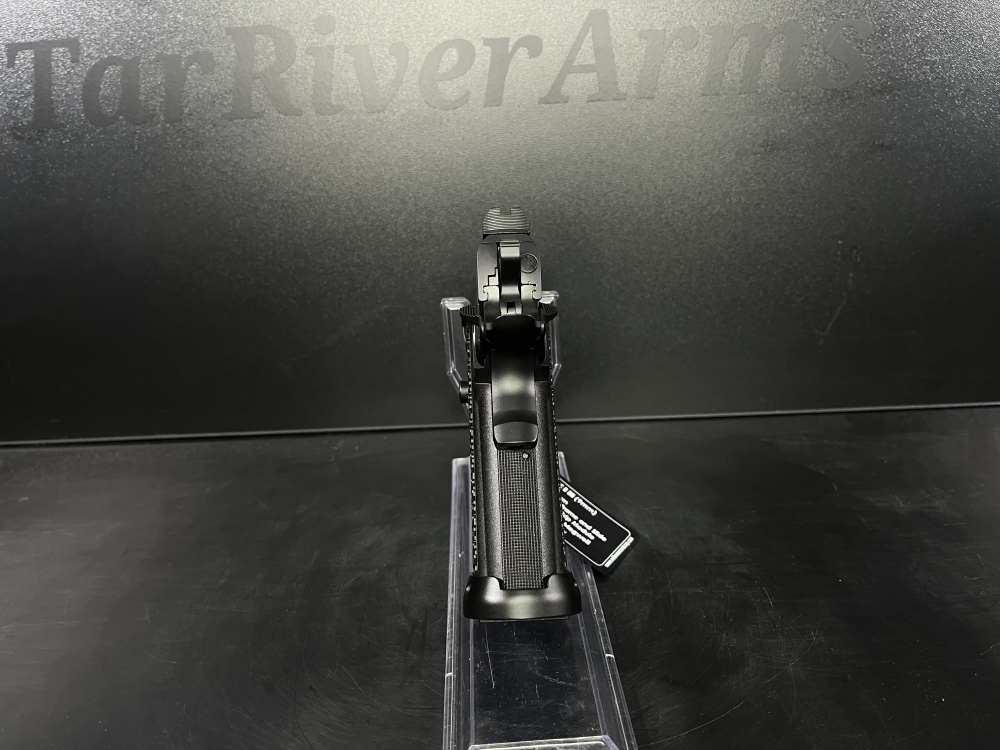 MAC 1911 9mm Pistol-img-3