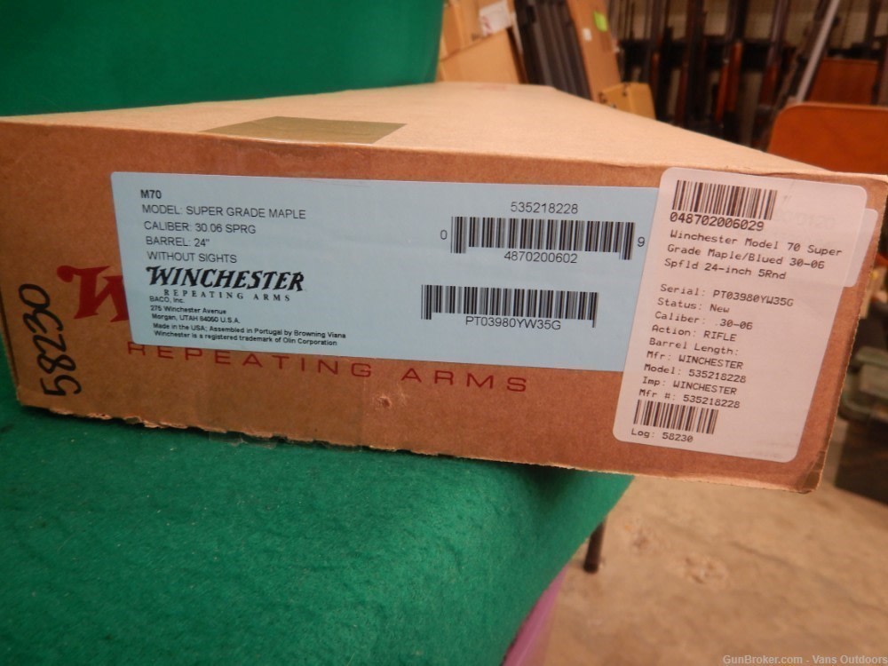 Winchester M70 Super Grade Maple 30-06 Rifle New In Box-img-10