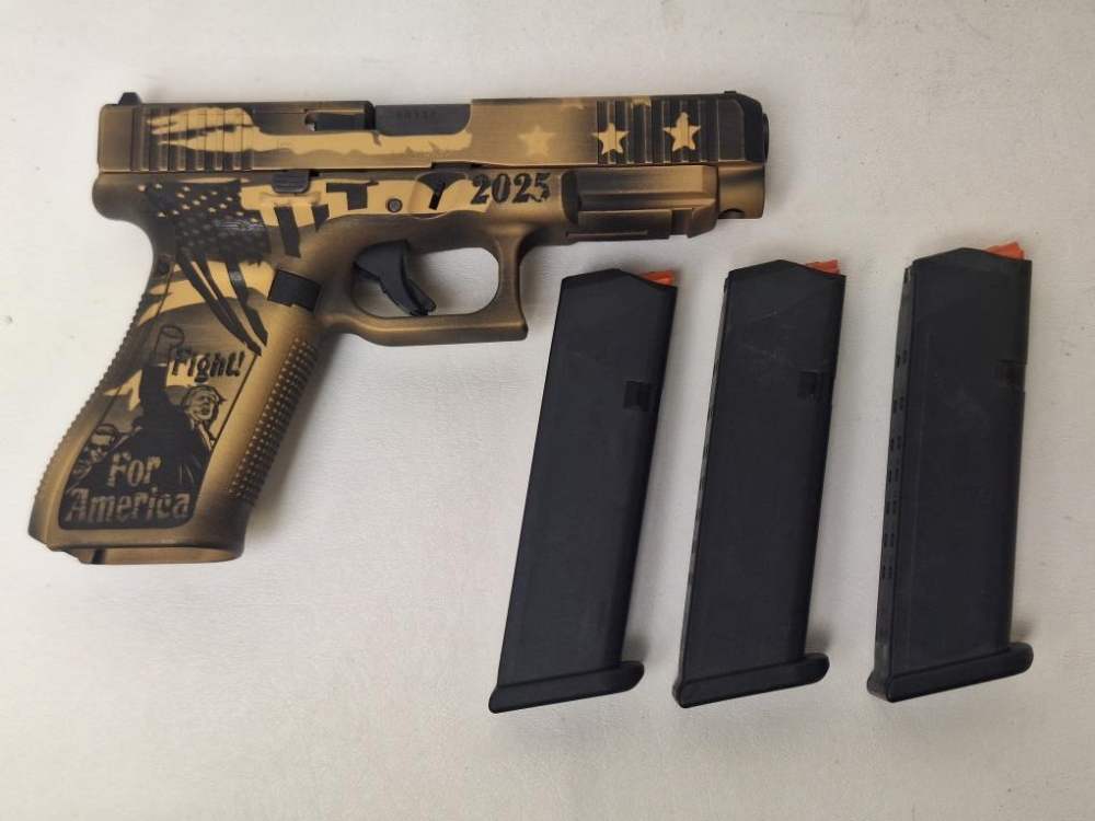 Glock 47 9x19 Trump 2025 Edition Gold and Black-img-9