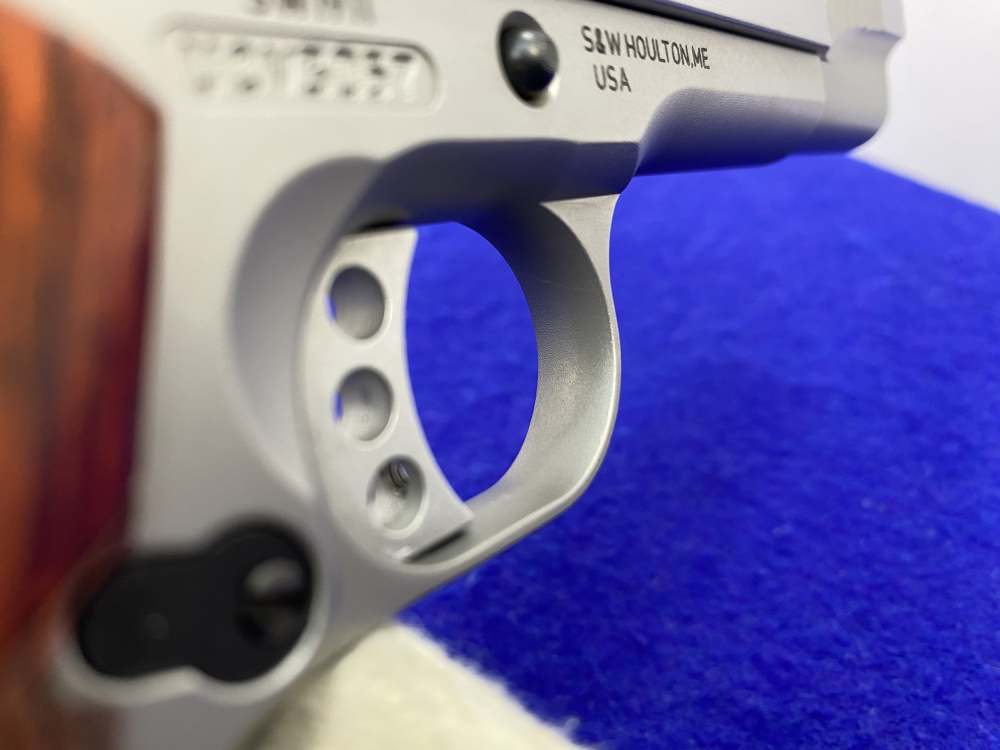 Smith Wesson SW1911 E-Series .45 ACP SS 5" *OUTSTANDING 1911 STYLE HANDGUN*-img-29
