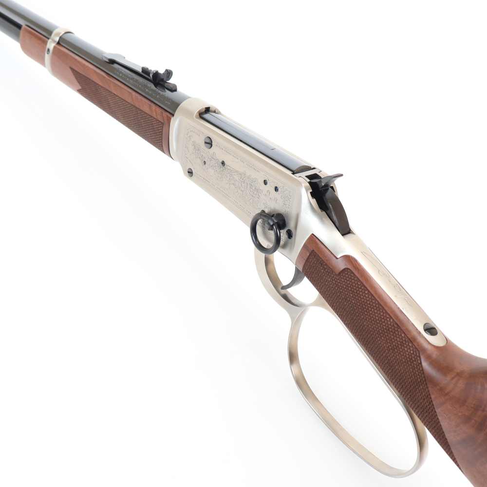 Winchester 94 John Wayne, 32-40 Win 18.5” Silver/Blued/Wood W/ Box & Ammo!-img-11