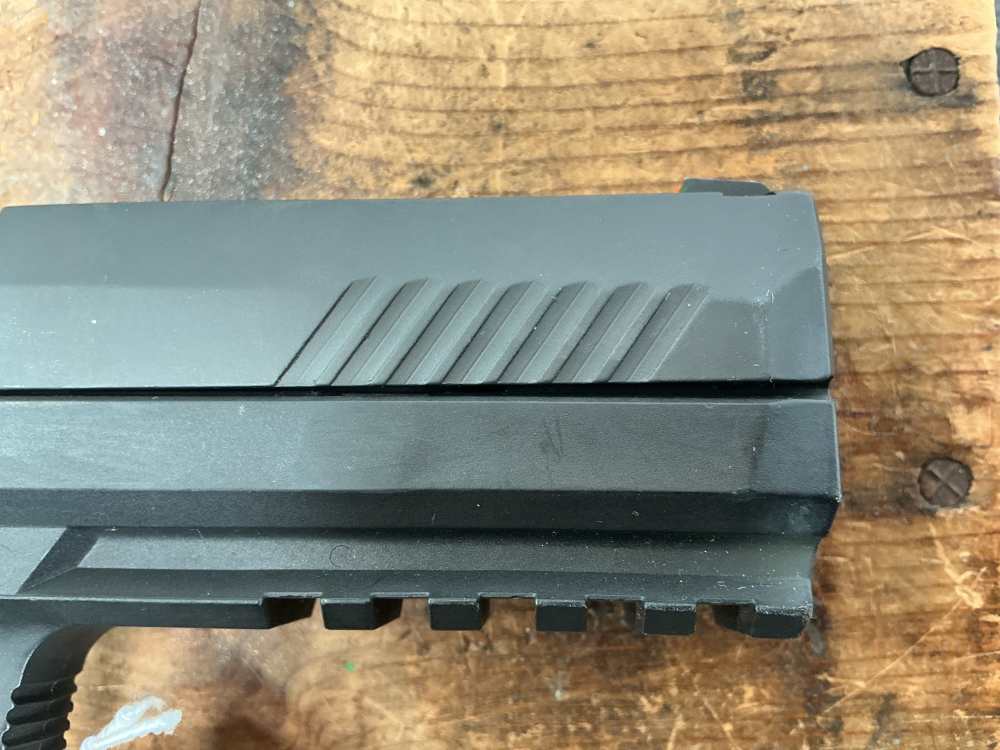 Used Sig Sauer P320 9mm with 13 Magazines *PENNY*-img-8