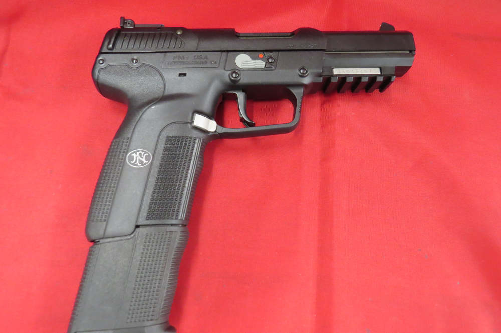 FN Five-seveN Pistol 5.7x28mm -USG 2009 Like New - 1300 Rounds -img-3