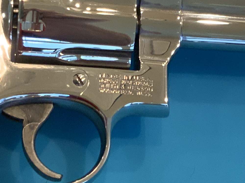 Smith & Wesson 686-4 2.5" Full Lug .357 Mag *BREATHTAKING BRIGHT STAINLESS -img-5