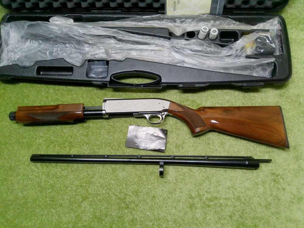 Browning BPS 28ga 26" Ducks Unlimited Gun of the Year 2002 Unfired!-img-16