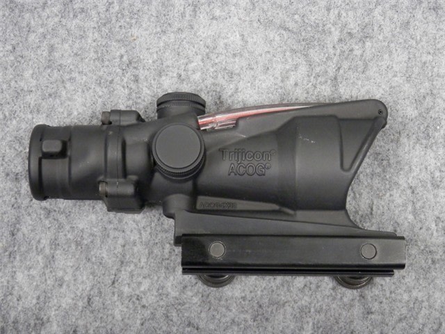 TRIJICON ACOG TA31F 4x32 BAC RED CHEVRON (NIB)-img-3