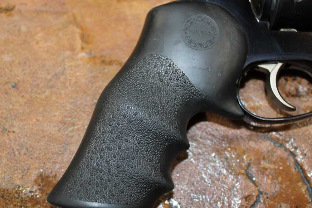 Dan Wesson Super Mag 445 with 8in Barrel in box with extra sleeve-img-12