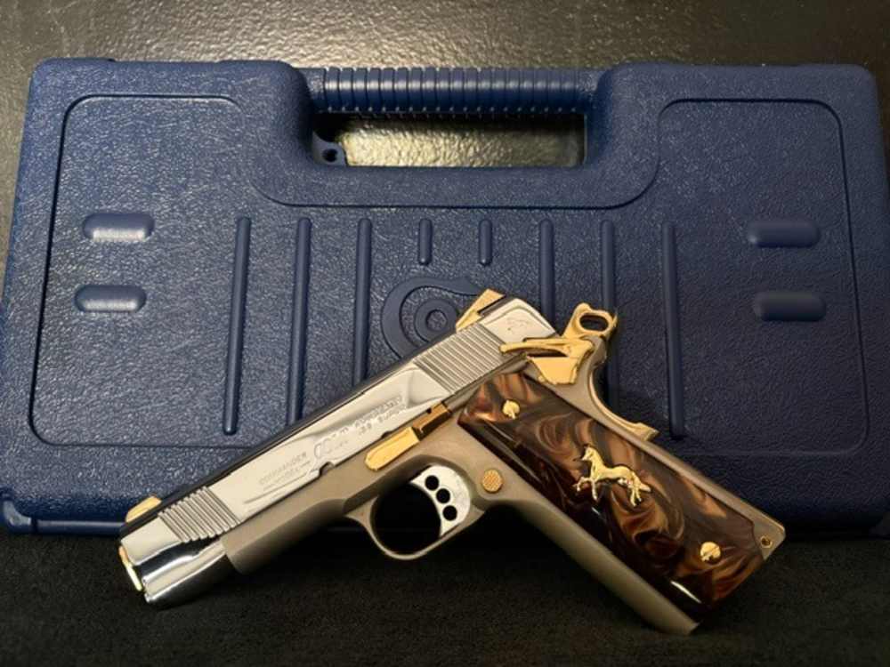 2005 Colt LWT Commander 38 Super Gold Plated NR Penny Auction .01 Start -img-2