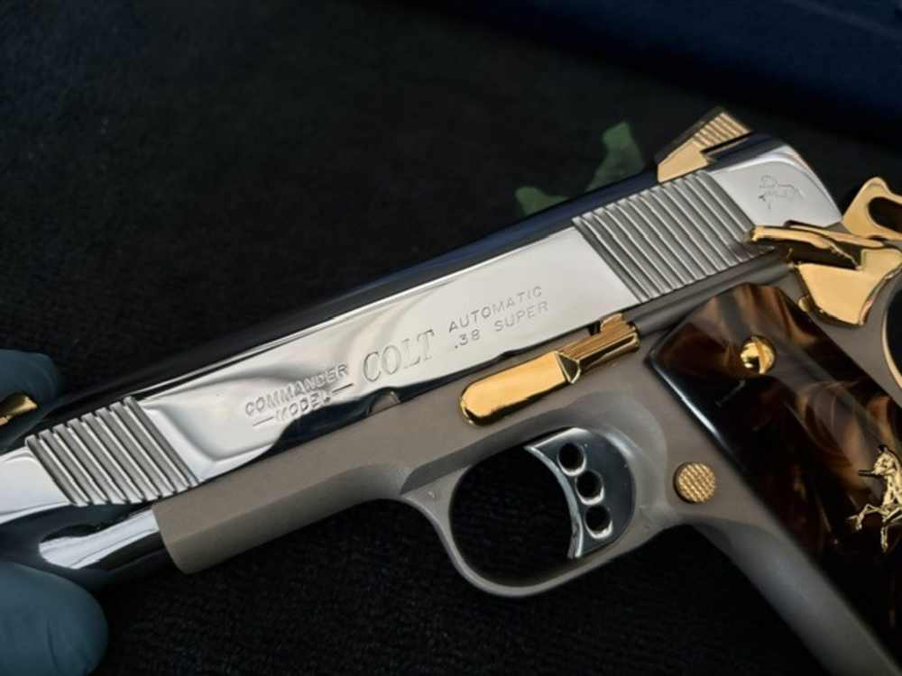 2005 Colt LWT Commander 38 Super Gold Plated NR Penny Auction .01 Start -img-15