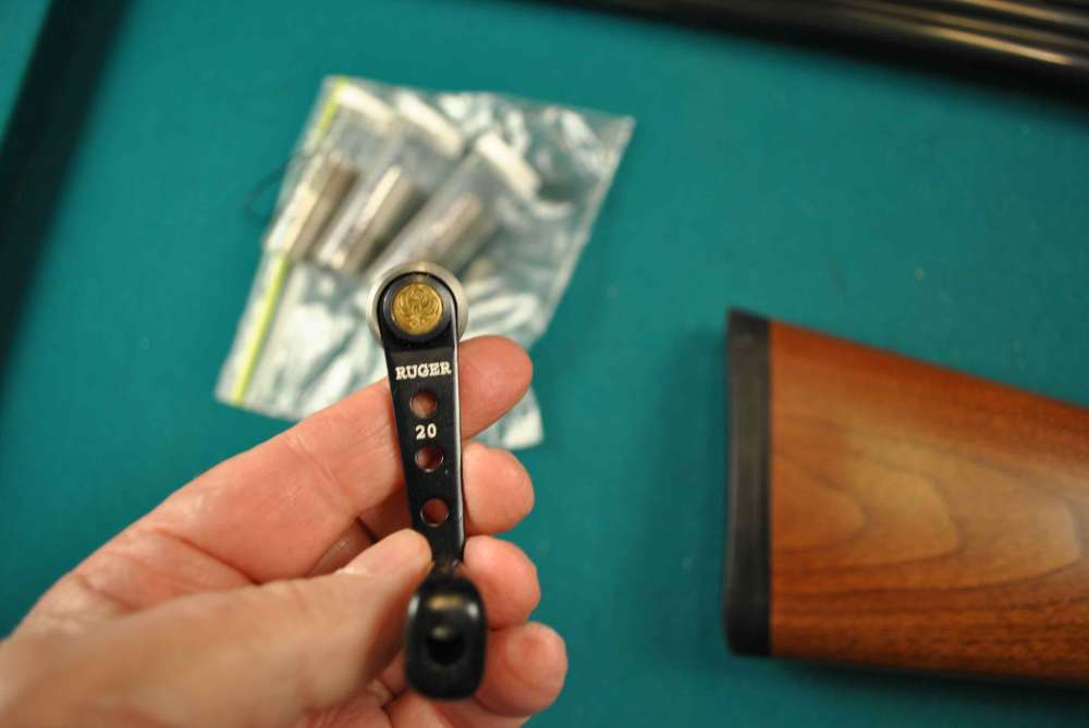 Ruger Red Label 20 gauge 28 inch Factory Engraved with Gold Quail Excellent-img-30