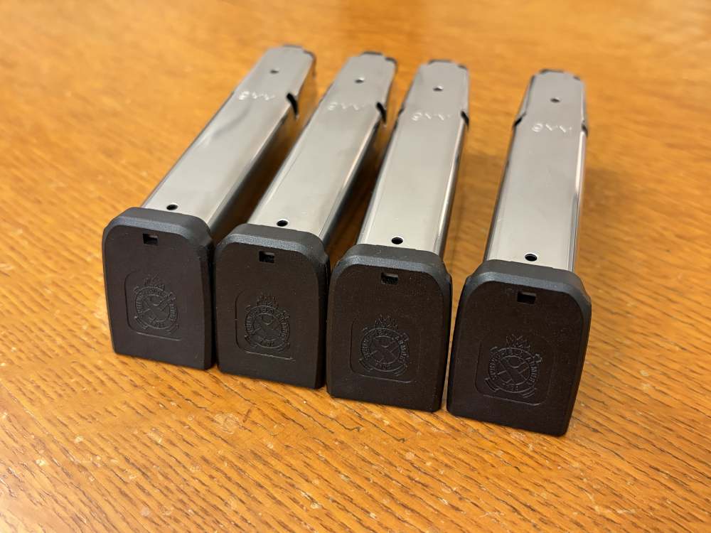 LOT of FOUR Factory Springfield Hellcat PRO Magazine Clip 15-round 9mm-img-4