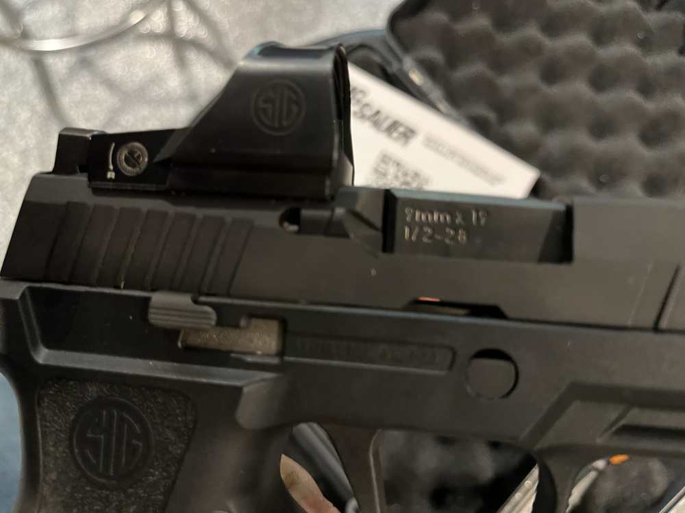 Sig P 320 X Carry Threaded -img-2