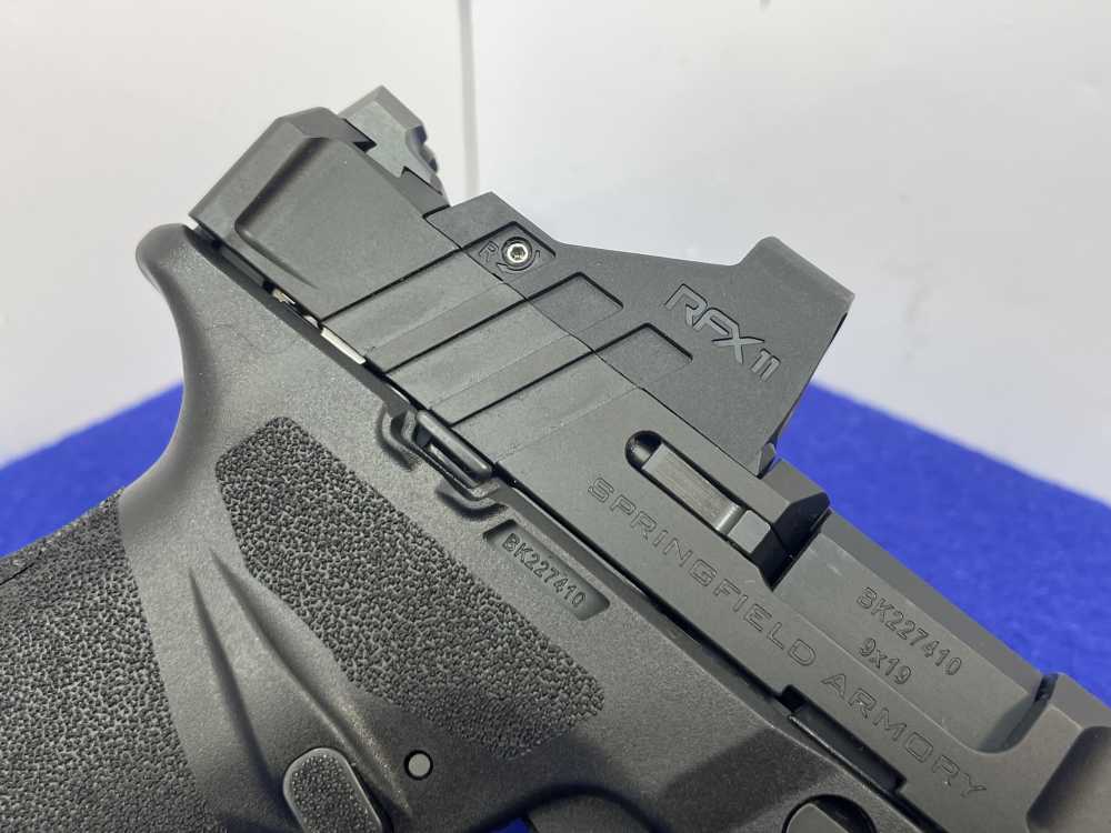 Springfield Armory Echelon 9mm 4.5" Black *PRE-INSTALLED VIRIDIAN RED-DOT*-img-10