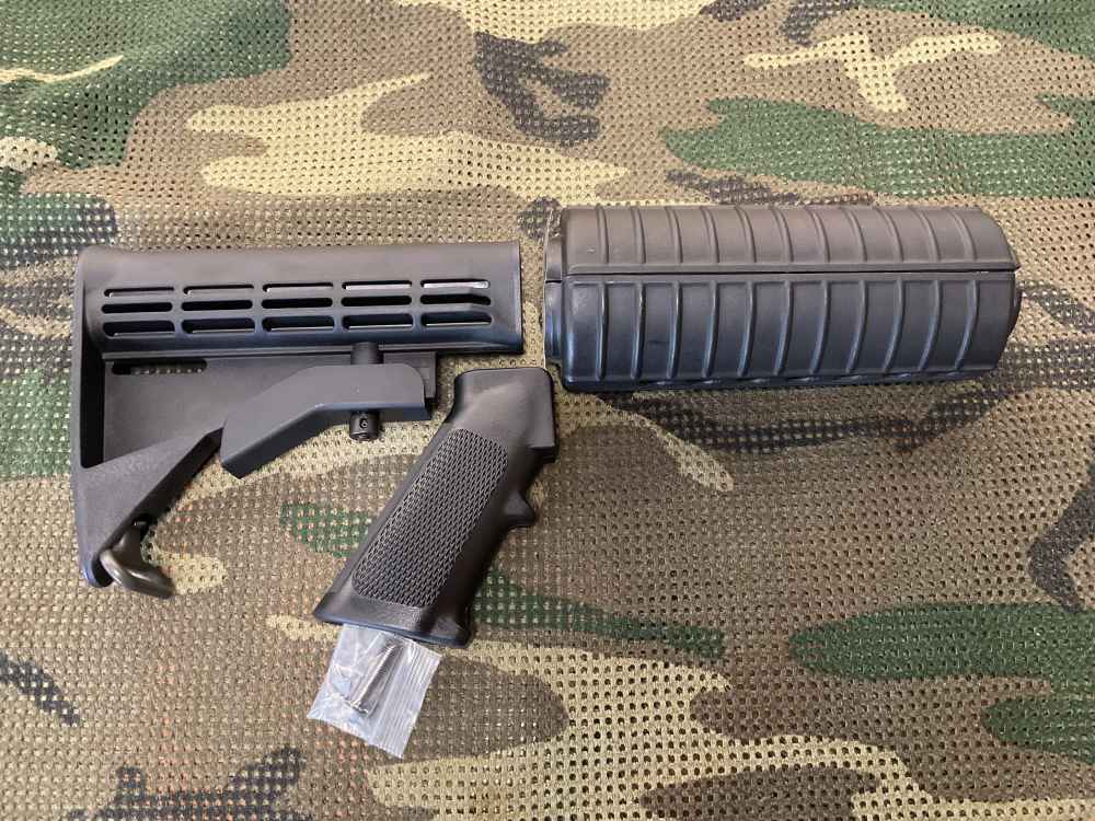 Colt M4 Stock Set. P&S Cage Code. Excellent Condition.-img-0