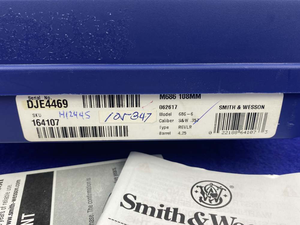 Smith Wesson Model 686-6 .357 Mag 4.25" Sts *CRIMSON TRACE LASER GRIPS*-img-4
