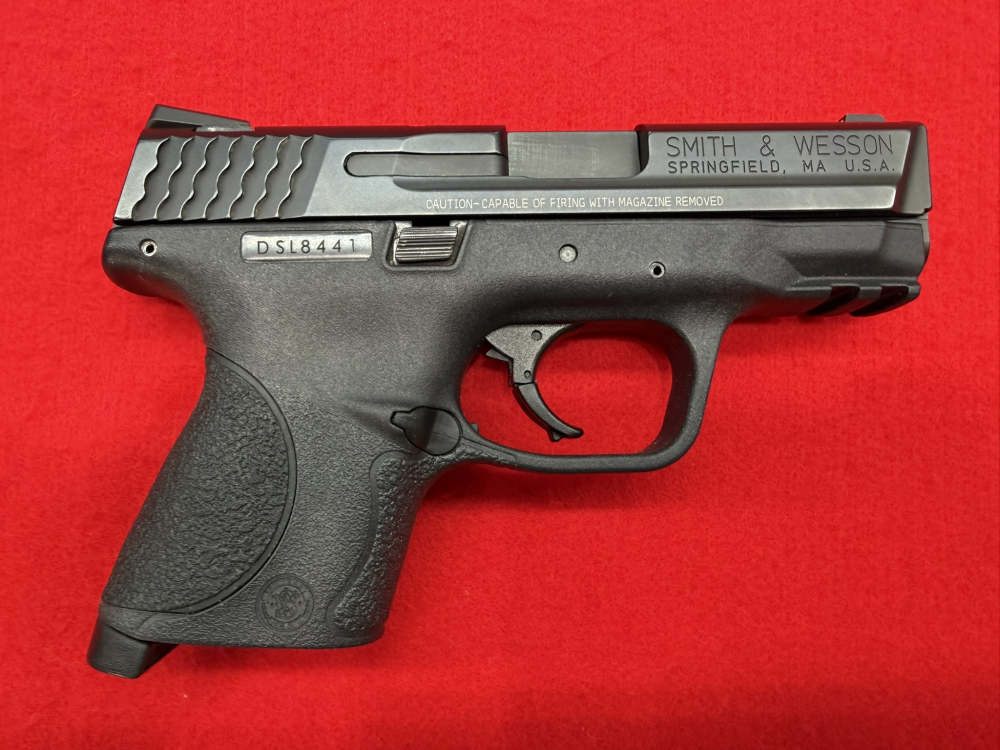 SMITH AND WESSON M&P40C 3.5" 40 S&W 4 MAGS CLEAN LIGHTLY USED -img-6