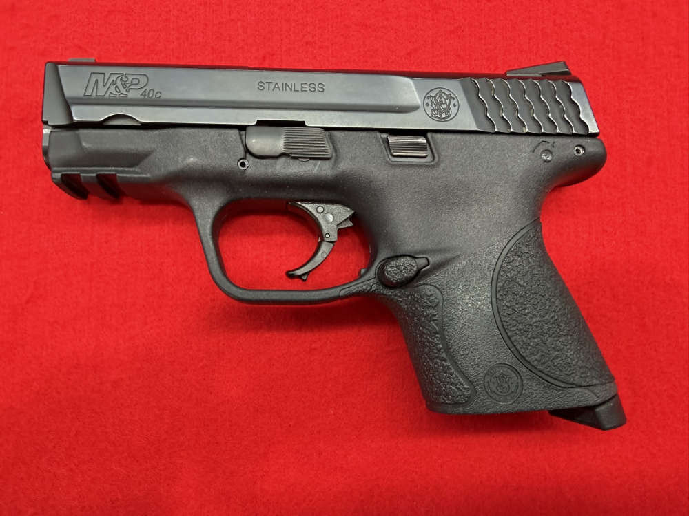 SMITH AND WESSON M&P40C 3.5" 40 S&W 4 MAGS CLEAN LIGHTLY USED -img-7