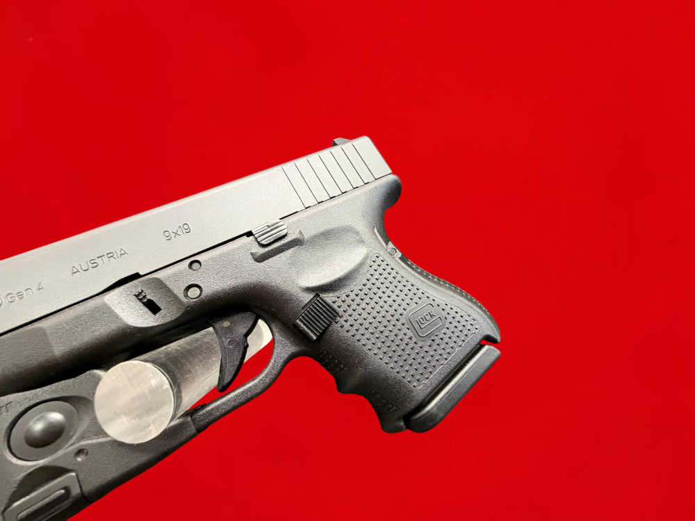 DISCONTINUED, GLOCK 26 GEN 4 9MM LUGER W/ 2 MAGS & STREAMLIGHT TLR-6-img-6