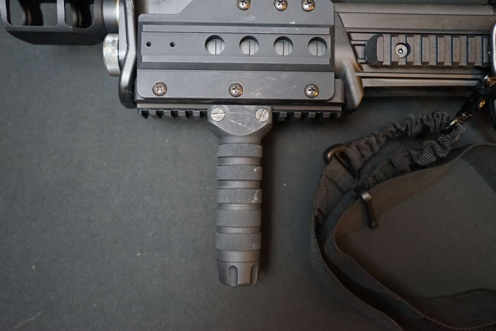 KelTec KS7, 12 GA, Pump, Bullpup shotgun, Muzzle Brake, Shell Holder-img-9