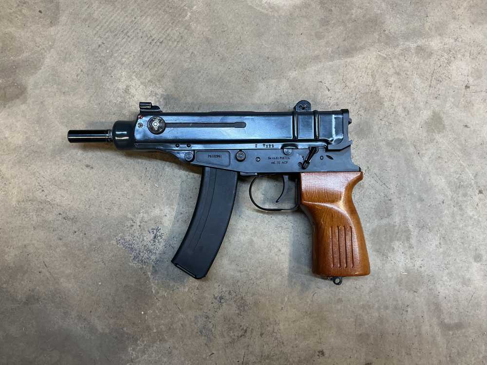 Czech VZ61 Scorpion .32 ACP – Czech Small Arms Dovetail frame-img-0