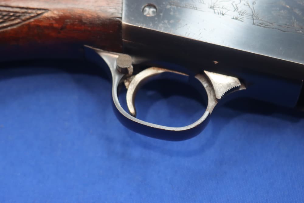 Ithaca Model 37 12GA Pump Shotgun 26" Cutts Compensator Engraved 1947 MFG-img-44
