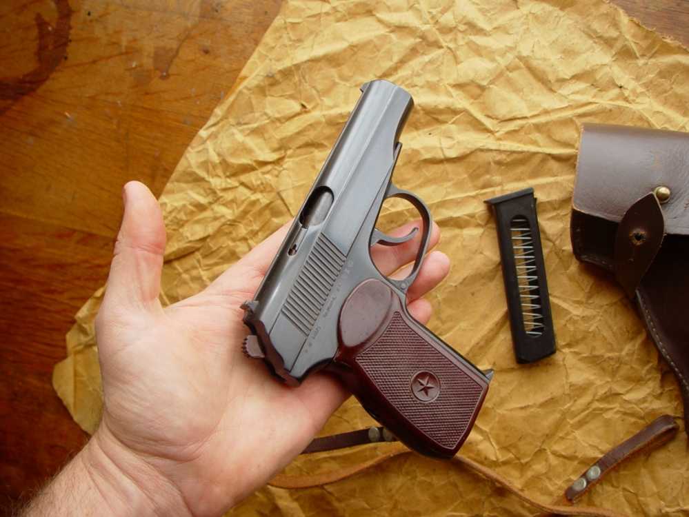 Mint Circle 10 Bulgarian Makarov 9x18 Holster & 2x matching magazines NICE!-img-25