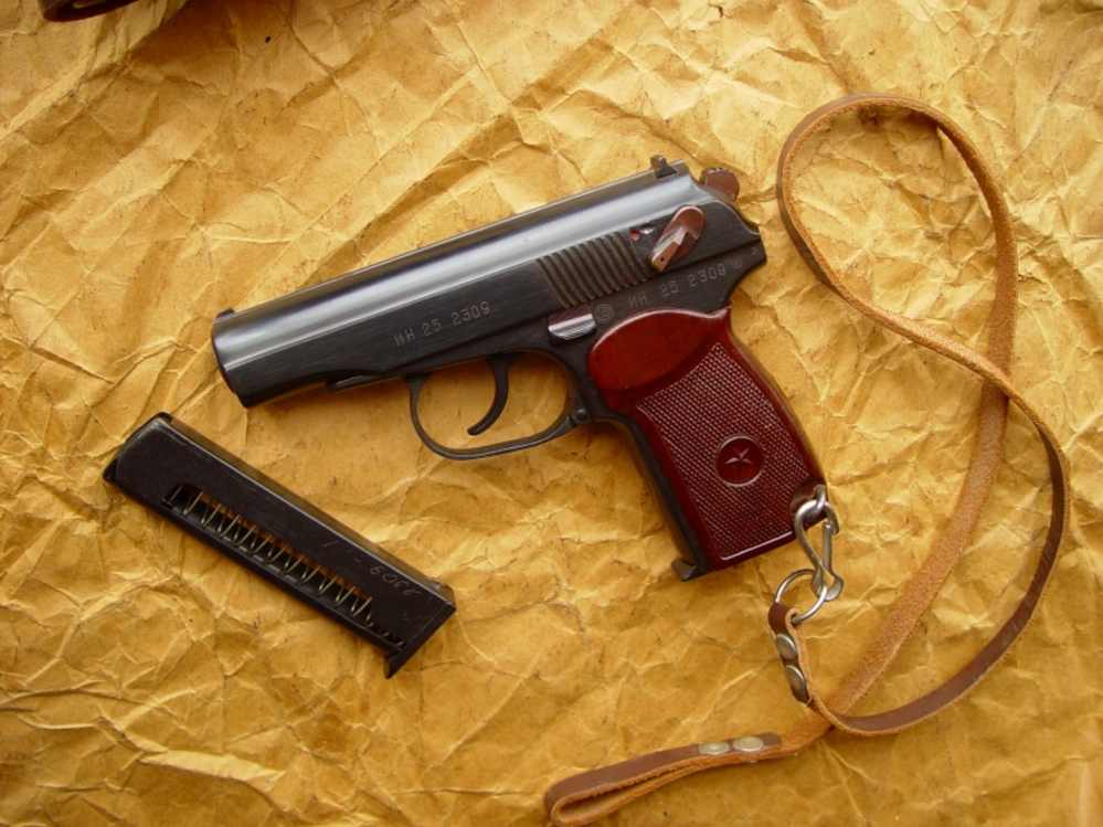 Mint Circle 10 Bulgarian Makarov 9x18 Holster & 2x matching magazines NICE!-img-21