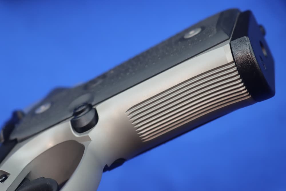 Beretta Model 92FS INOX Pistol 9MM Luger Stainless 92 FS SA DA 15RD NEW USA-img-25
