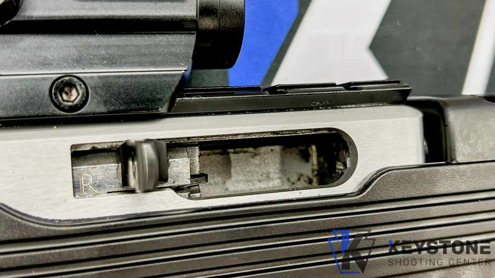 Ruger 10/22 Carbine 16" SemiAuto Foldable Rifle w/ Optic, 3 Mags, Soft Case-img-14