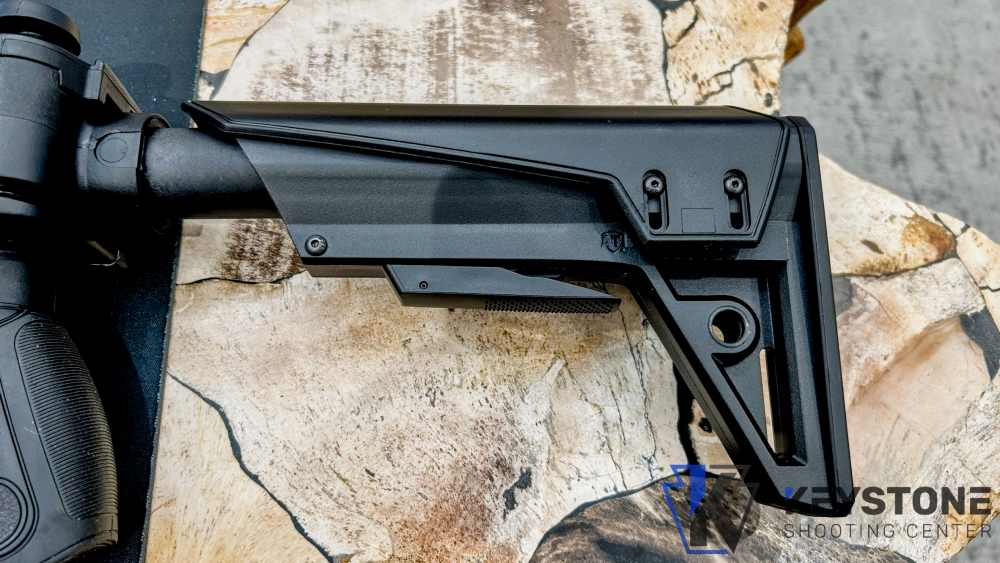 Ruger 10/22 Carbine 16" SemiAuto Foldable Rifle w/ Optic, 3 Mags, Soft Case-img-3