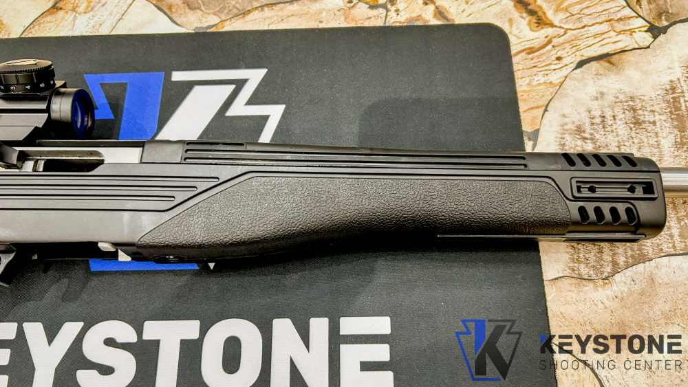 Ruger 10/22 Carbine 16" SemiAuto Foldable Rifle w/ Optic, 3 Mags, Soft Case-img-15