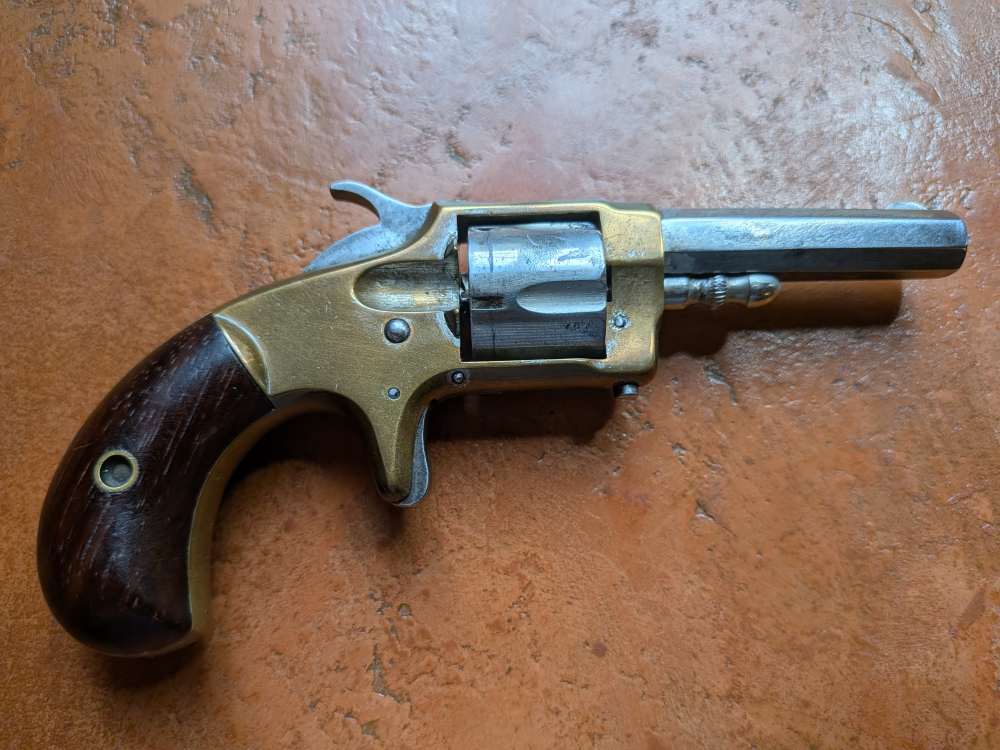 Whitneyville 32 rimfire revolver -img-1
