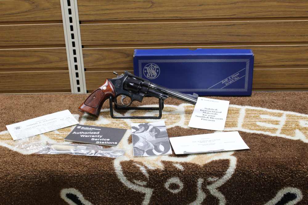 Smith and Wesson 24-3 No Reserver-img-1