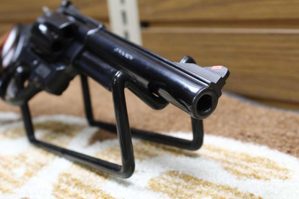 Smith and Wesson model 57-1 41 mag No Reserve!-img-2