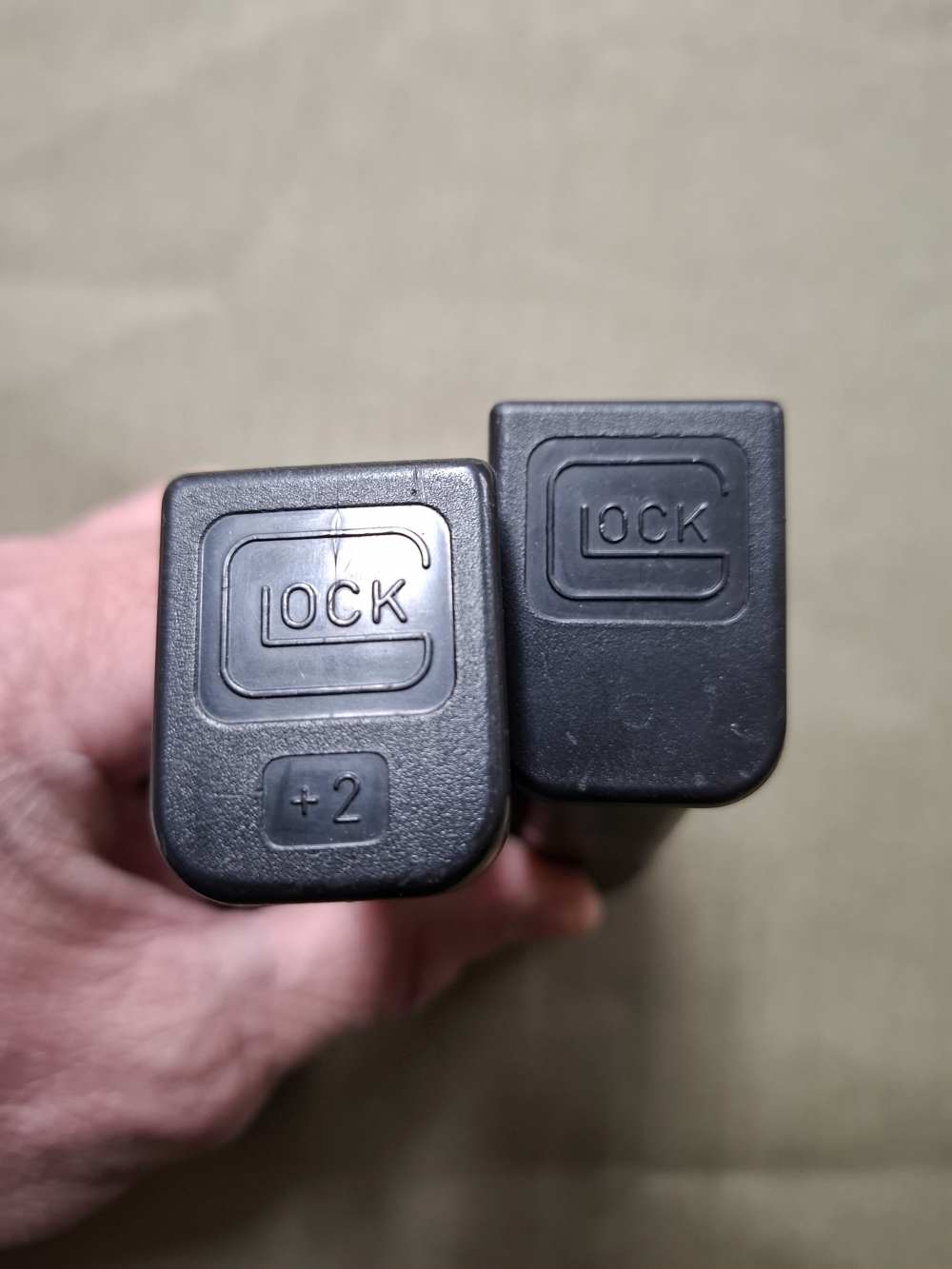 GLOCK 17 GEN1 9MM-img-21