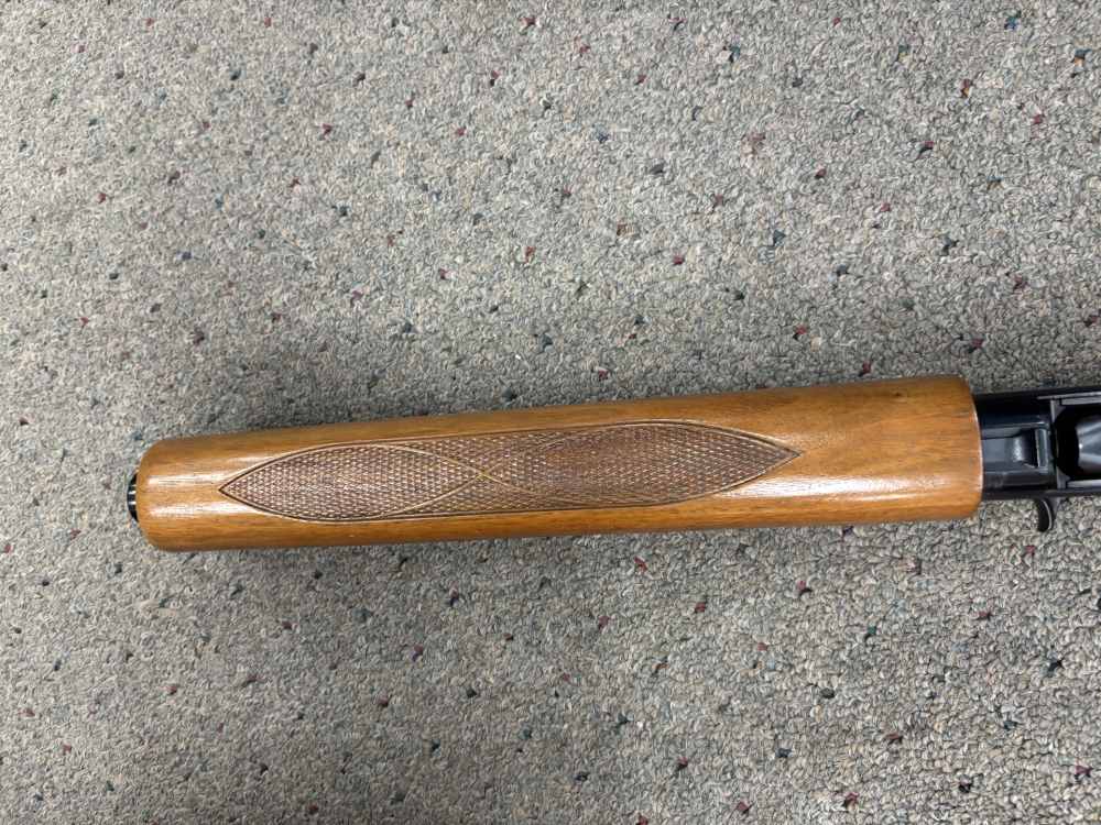 Winchester 1400 Mark II 20 Ga 28” modified original box and manuals-img-10