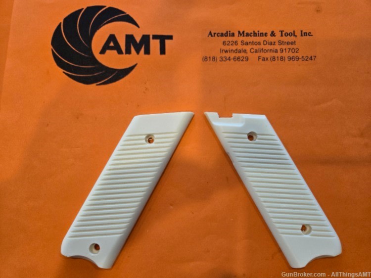 AMT Lightning (Lightening) - Traditional AMT Style - faux bone/ivory grips--img-1