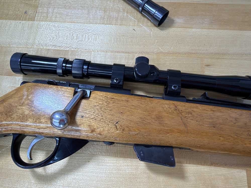 JC Higgins Model 42 Bolt-Action Rifle in .22 S-L-LR - GREAT STARTER RIFLE!-img-7
