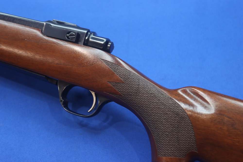 Ruger Model M77 Hawkeye Rifle 257 ROBERTS 22" Blued Walnut 37115 NEW 257ROB-img-23
