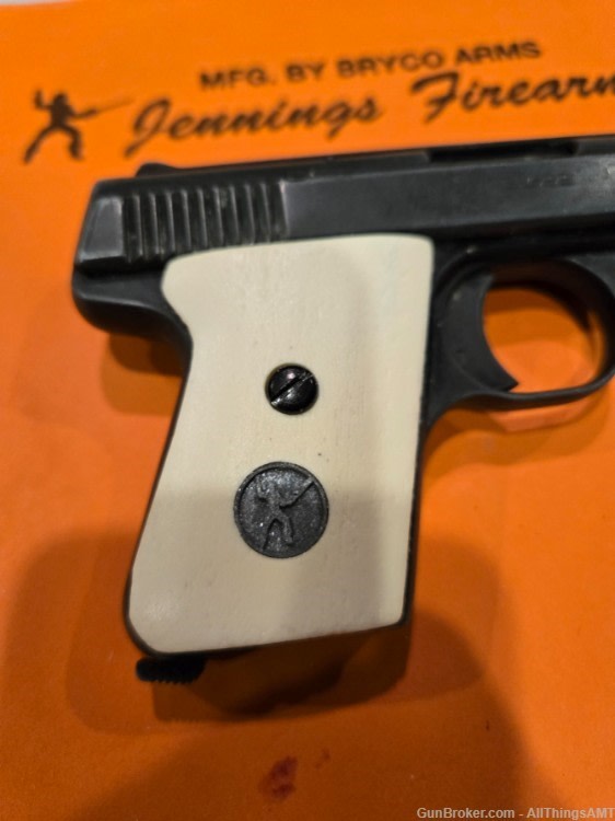 Bryco Arms Jennings J22 J25 Smooth Grips (New Model Flip Safety) w/Meds-img-7
