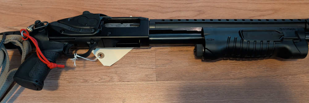 Mossberg Maverick 88 Pump Action Shotgun with Lots of Extras-img-6