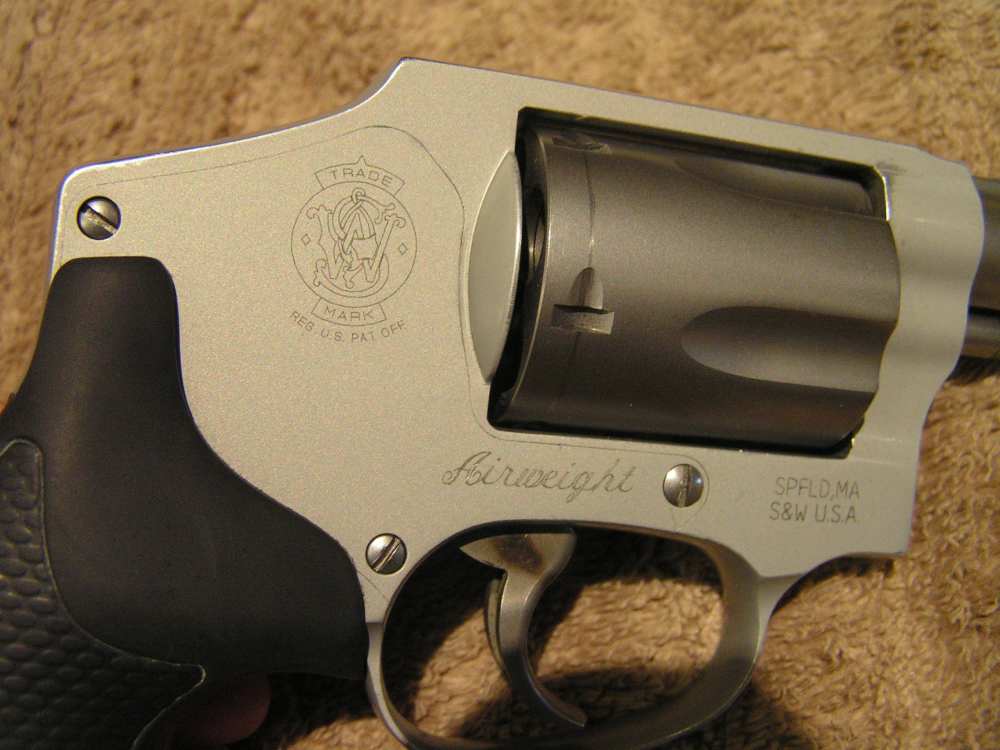 Smith and Wesson Airweight 642-1-img-4